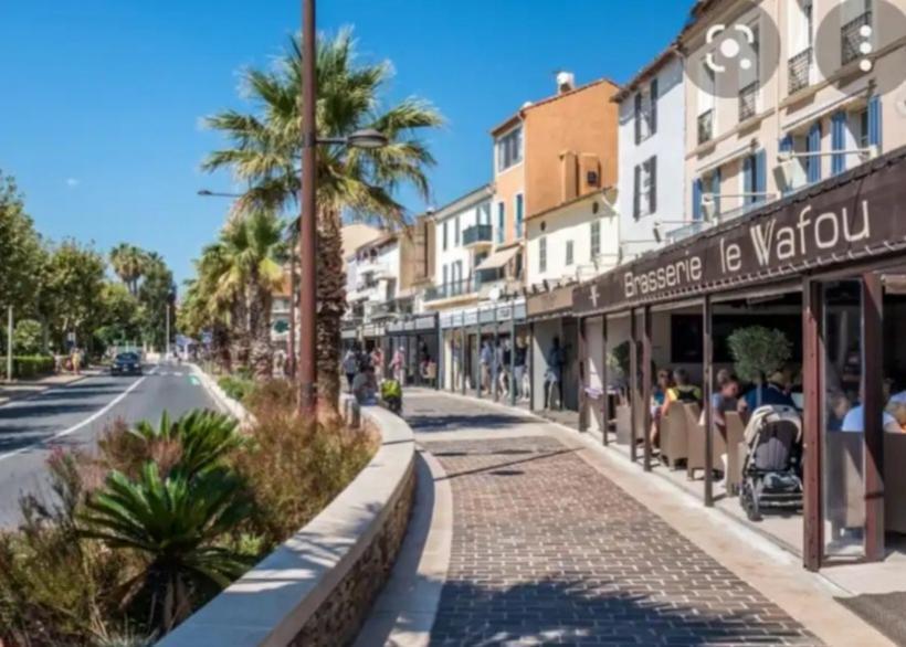 Haut De Villa A 700 Metres De La Plage, Totalement Independant Et Accessible Par Un Escalier Exterieur Sainte-Maxime Exterior foto